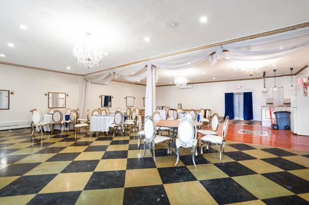 Chandelier, Dining room, Interior, Recessed Lighting