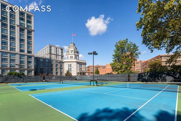 Exterior, Tennis Courts