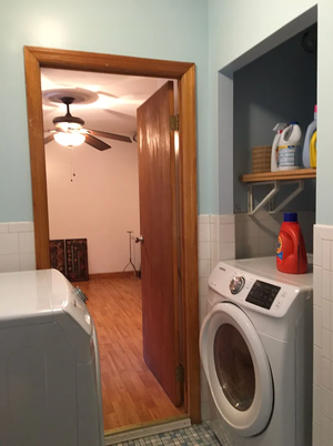 Interior, Washer, Wood Texture Flooring