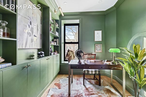 Home Office, Interior, Recessed Lighting, Wood Texture Flooring