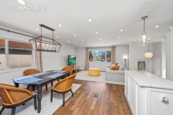 Dining room, Interior, Living room, Pendant Lights, Recessed Lighting, Wood Texture Flooring