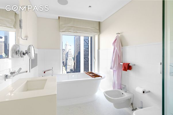 Bathroom, Dual Sink Vanities, Free Standing Baths, Interior