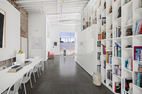 Home Office, Interior