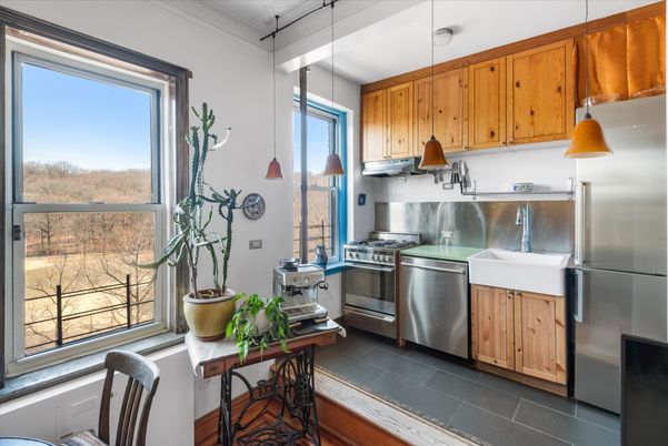 Interior, Kitchen, Pendant Lights, Stainless Steel Appliances