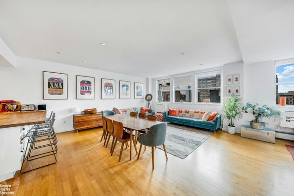 Dining room, Interior, Living room, Recessed Lighting, Wood Texture Flooring