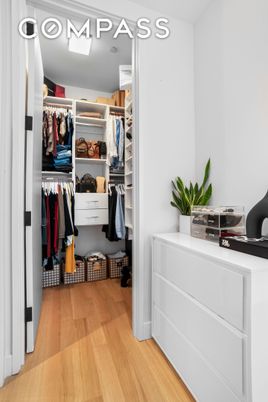 Interior, Walk-in Closets, Wood Texture Flooring