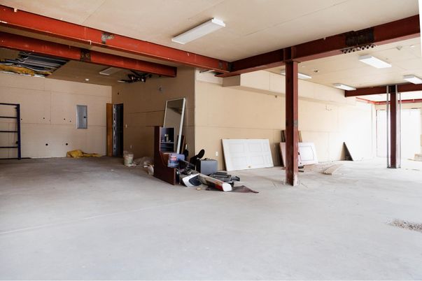 Fitness Equipment, Garage, Interior
