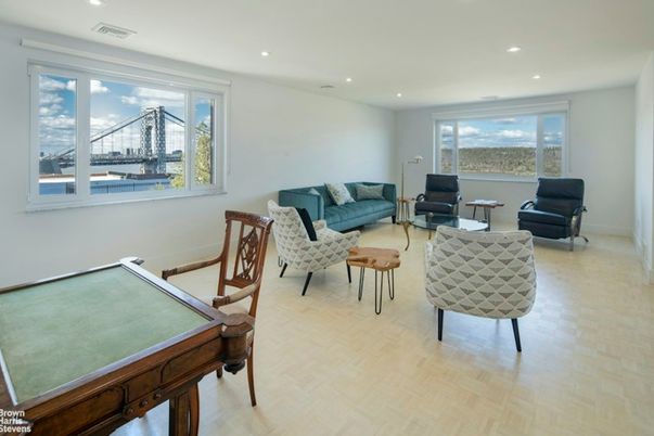 Game Room, Interior, Living room, Recessed Lighting, Wood Texture Flooring