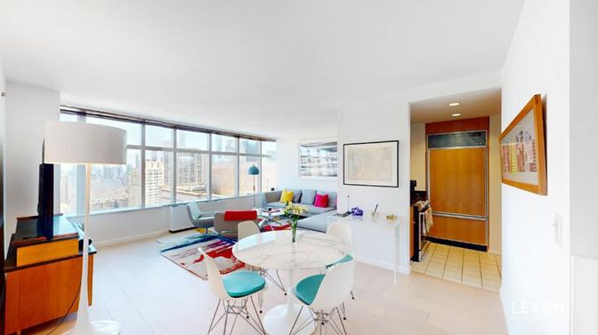 Dining room, Interior, Living room, Recessed Lighting