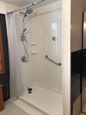 Bathroom, Glass Shower, Interior