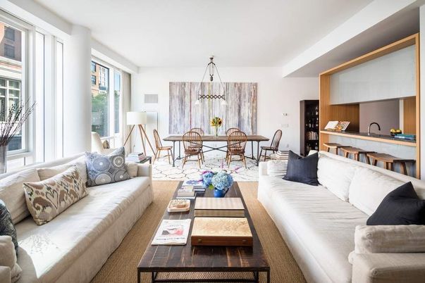 Dining room, Interior, Living room, Pendant Lights