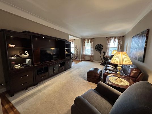 Fitness Equipment, Interior, Living room