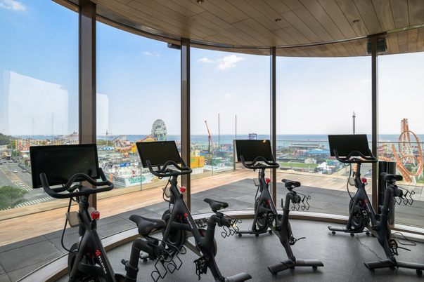 Fitness Equipment, Interior, Water