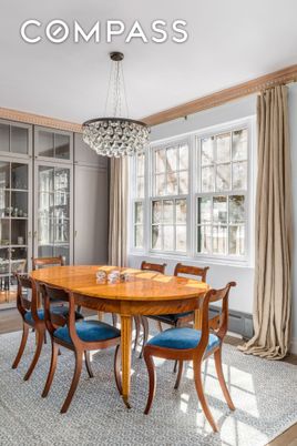 Dining room, Interior