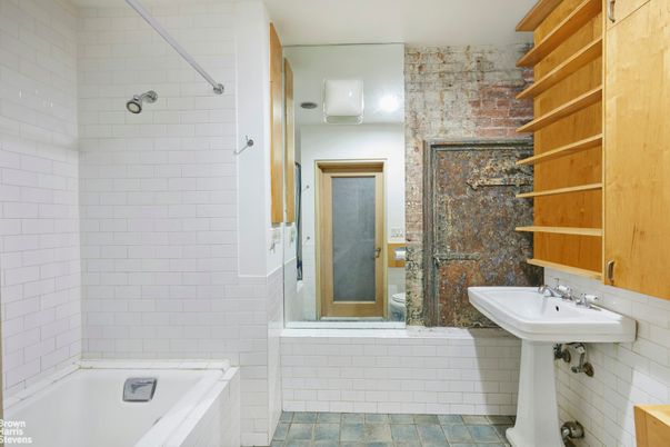 Bathroom, Interior, Stone Walls