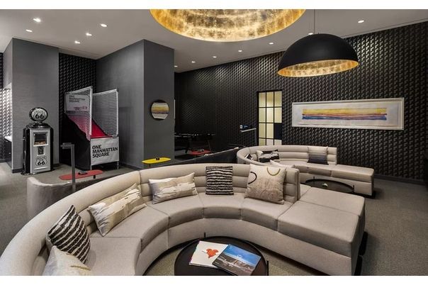 Interior, Living room, Pendant Lights, Recessed Lighting