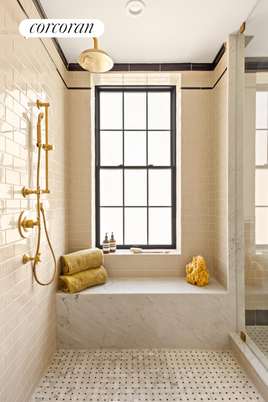 Bathroom, Glass Shower, Interior, Pendant Lights, Recessed Lighting