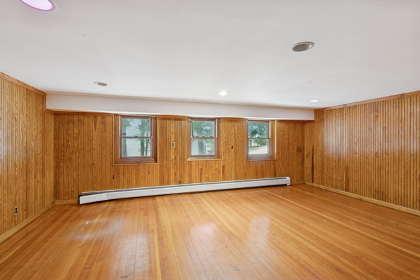 Empty room, Interior, Recessed Lighting, Wood Texture Flooring, Wooden Walls