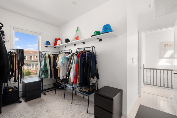 Interior, Walk-in Closets