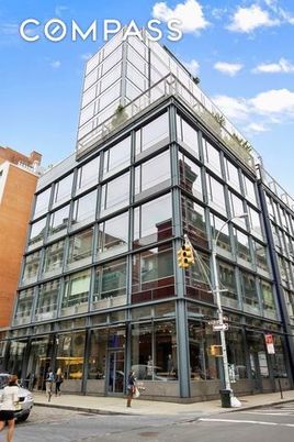 Exterior, Facade, Chicago School