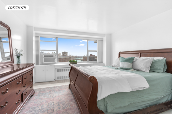 Bedroom, Interior, Water
