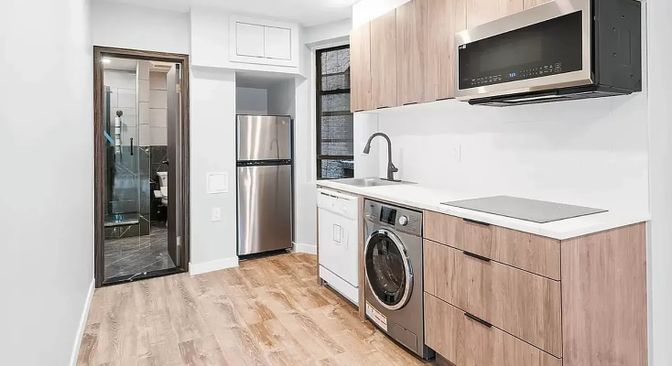 Interior, Kitchen, Washer, Wood Texture Flooring