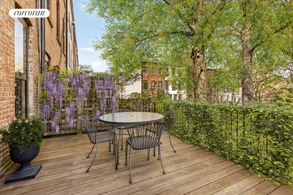 Exterior, Wood Texture Flooring