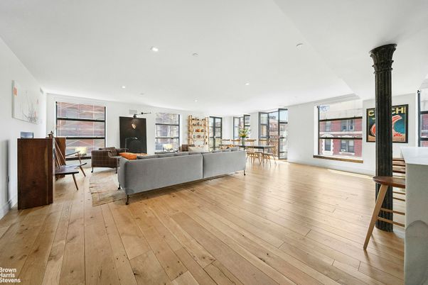 Dining room, Interior, Living room, Recessed Lighting, Wood Texture Flooring