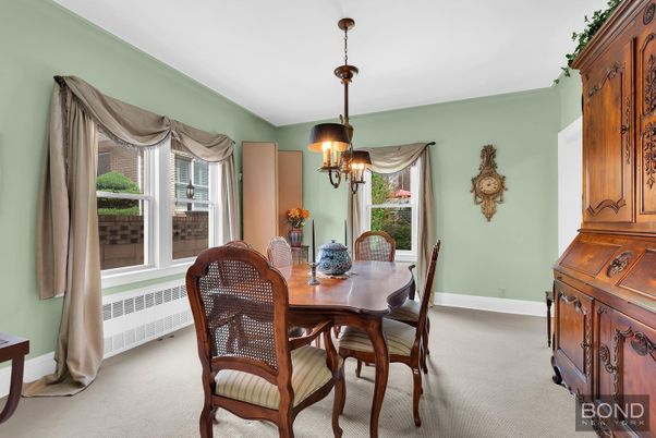 Chandelier, Dining room, Interior