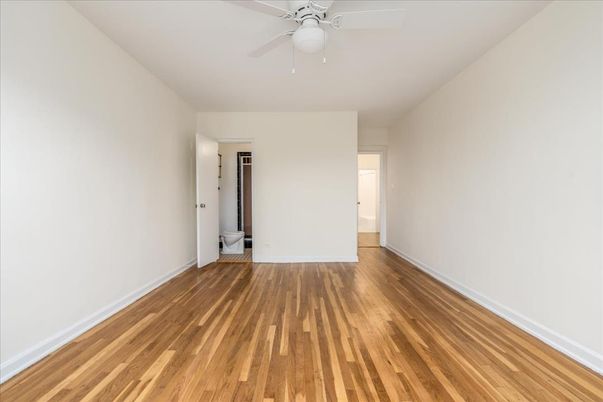 Bathroom, Empty room, Interior, Wood Texture Flooring