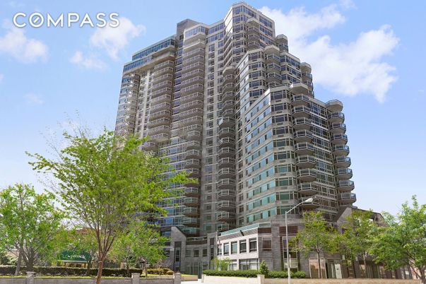 Exterior, Facade, Condo Building