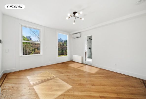 Empty room, Interior, Pendant Lights, Wood Texture Flooring