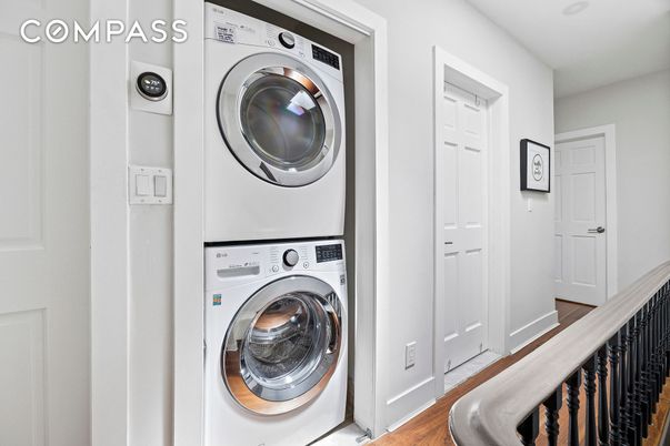 Interior, Utility Closets, Washer, Wood Texture Flooring
