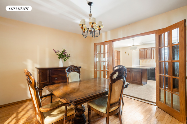 Chandelier, Dining room, Interior, Kitchen, Wood Texture Flooring