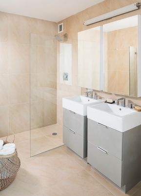 Bathroom, Glass Shower, Interior