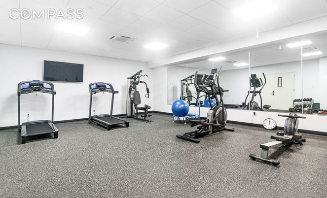 Fitness Equipment, Interior, Recessed Lighting