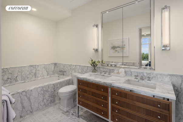 Bathroom, Dual Sink Vanities, Interior, Recessed Lighting