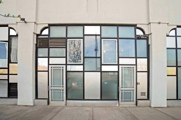 Exterior, Facade, None
