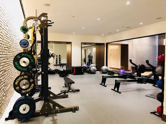Fitness Equipment, Interior, Recessed Lighting, Wood Texture Flooring
