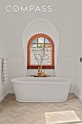 Bathroom, Free Standing Baths, Interior, Wood Texture Flooring