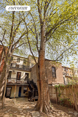Backyard, Exterior, Facade, Brick Facade, Rowhouse