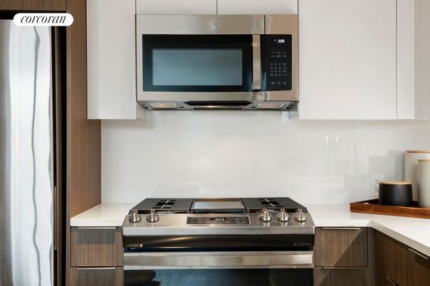 Interior, Kitchen, Stainless Steel Appliances
