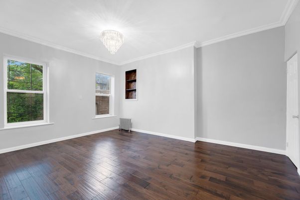 Chandelier, Empty room, Interior, Wood Texture Flooring