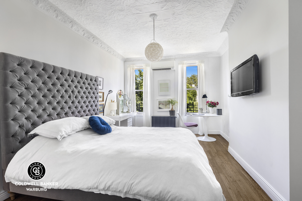 Bedroom, Interior, Pendant Lights, Wood Texture Flooring