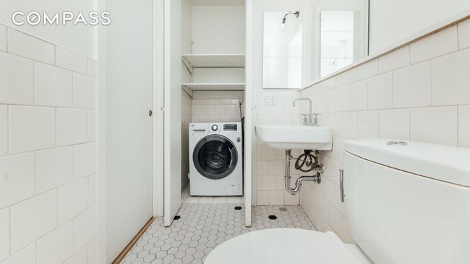 Interior, Utility Closets, Washer