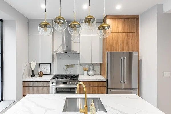 Interior, Kitchen, Pendant Lights, Recessed Lighting, Stainless Steel Appliances