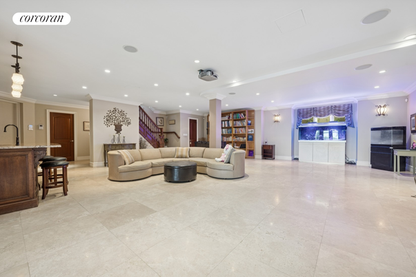 Interior, Living room, Pendant Lights, Recessed Lighting