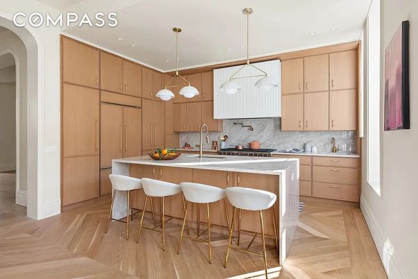 Interior, Kitchen, Pendant Lights, Recessed Lighting, Wood Texture Flooring