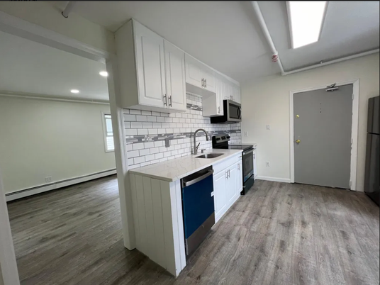 Interior, Kitchen, Recessed Lighting, Wood Texture Flooring