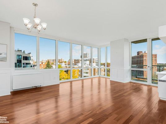 Chandelier, Empty room, Interior, Wood Texture Flooring